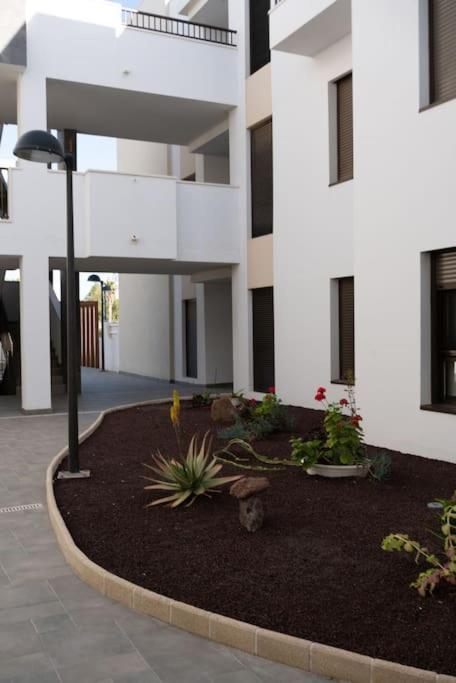 Sunny Luxury Apartment With Two Great Sunny - Level Terraces, Two Swimming Pools, In A New Complex Pueblo Majorero, Close To Fuerteventura Golf Club, Next To The Beach , Atlantico Shopping Mall And Casino In Caleta De Fuste Kültér fotó