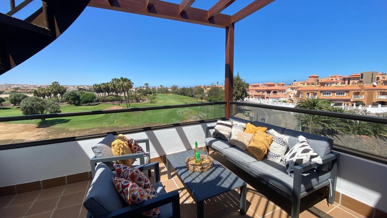 Sunny Luxury Apartment With Two Great Sunny - Level Terraces, Two Swimming Pools, In A New Complex Pueblo Majorero, Close To Fuerteventura Golf Club, Next To The Beach , Atlantico Shopping Mall And Casino In Caleta De Fuste Kültér fotó